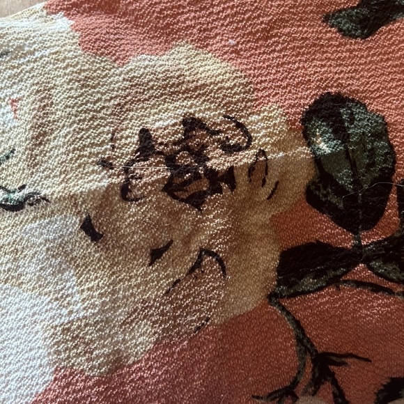 SHEIN Cardigan! Floral, worn for a wedding that’s all! - Picture 3 of 3